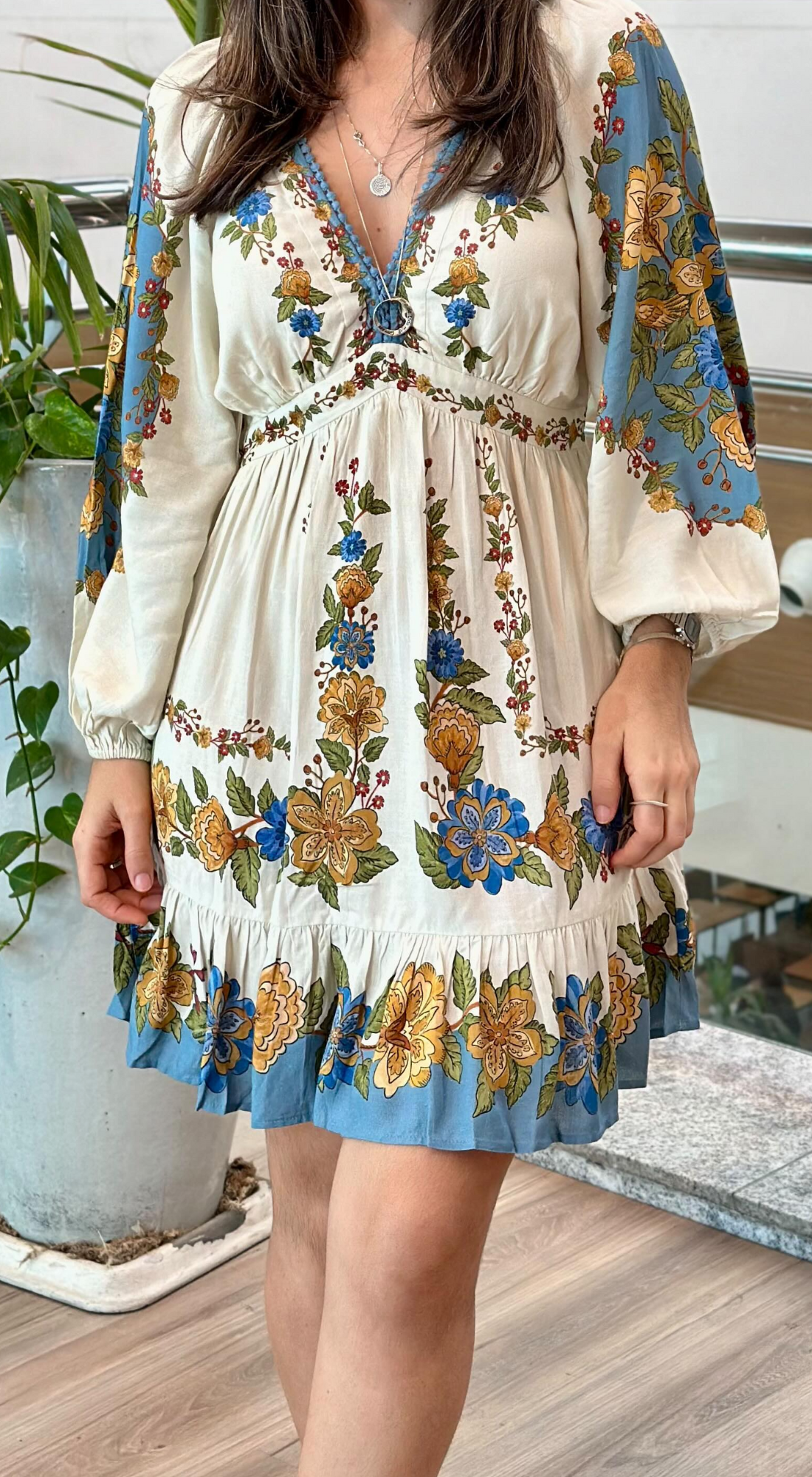 1077 | Vestido Curto